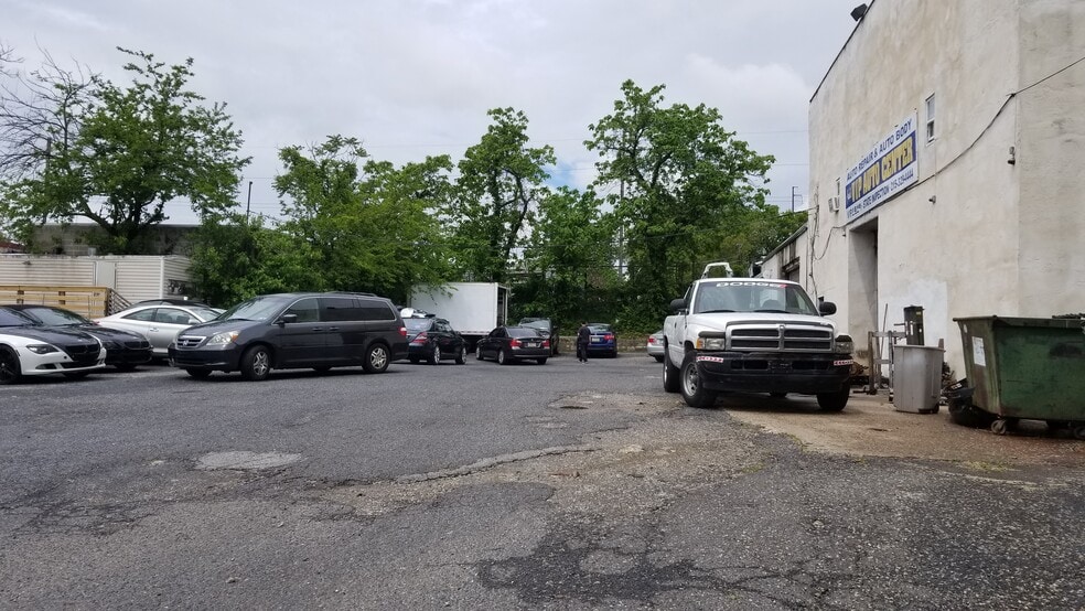 More Photos Of 601 West Ave, Jenkintown Post Office For Sale