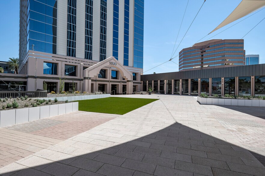 More Photos Of 3800 N Central Ave, Phoenix Office For Lease