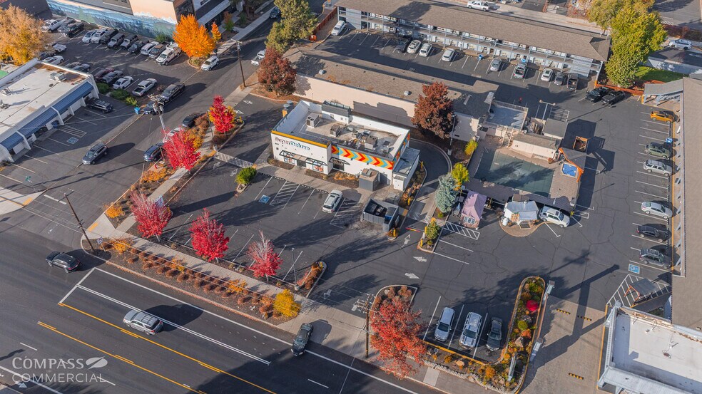 More Photos Of 805 NE 3rd St, Bend Restaurant For Sale