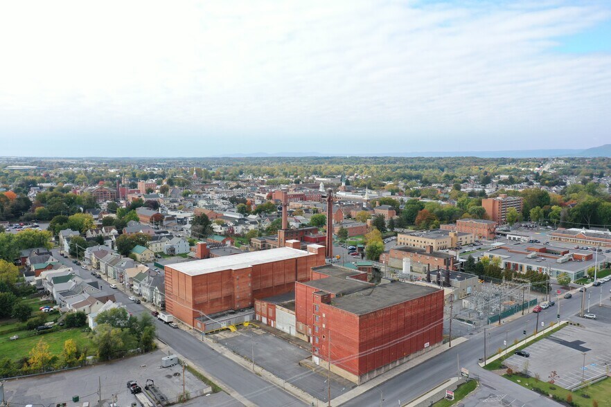 More Photos Of 50 Kennedy St, Chambersburg Warehouse For Sale