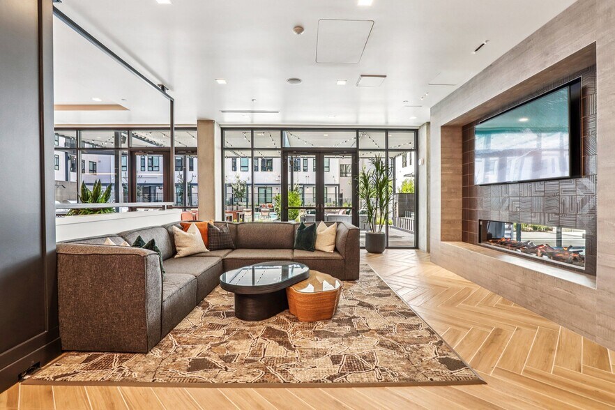 More Photos Of 251 6th St, Sacramento Apartments For Lease