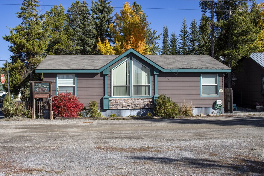 More Photos Of 225 N Geyser St, West Yellowstone Hotel For Sale