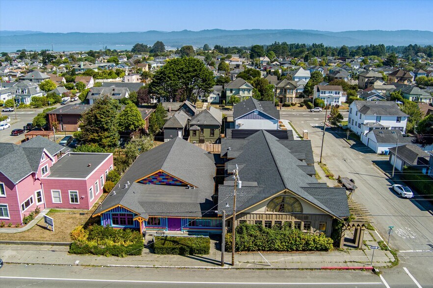 More Photos Of 1039 H St, Eureka Religious Facility For Sale