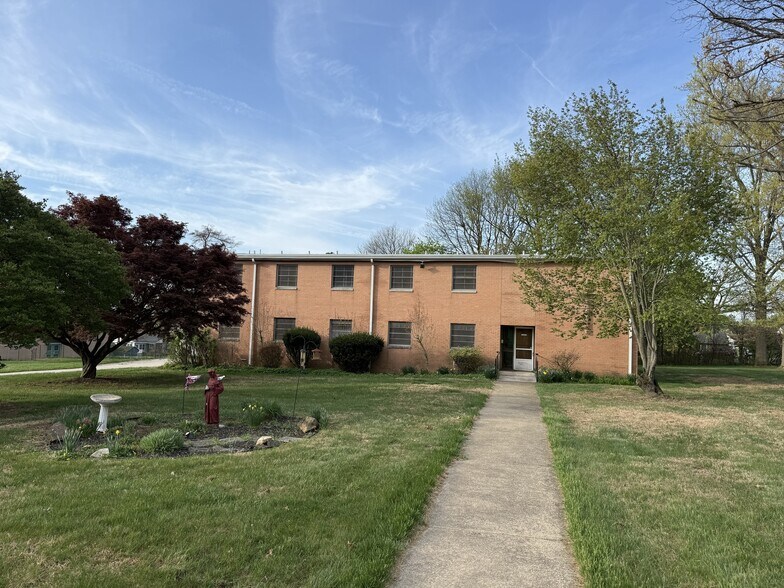 More Photos Of 3000-3006 Keenwood Rd, Norristown Religious Facility For Lease
