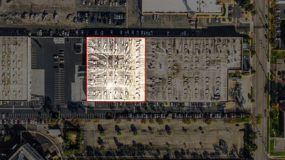 More Photos Of 525 Maple Ave, Torrance Distribution For Lease