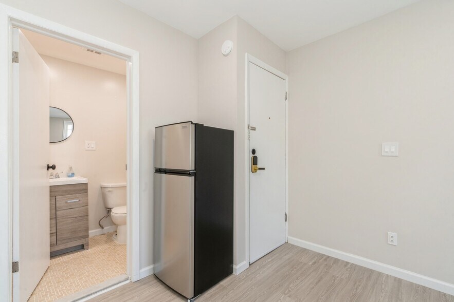 More Photos Of 40 Beacon Ave, Jersey City Apartments For Sale