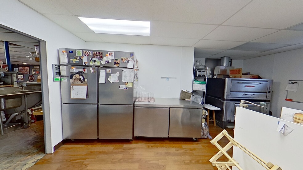 More Photos Of 2803 W Blanchard Rd, Winn Restaurant For Sale