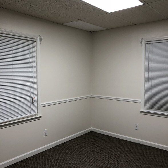 More Photos Of 2175 Highpoint Rd, Snellville Coworking Space