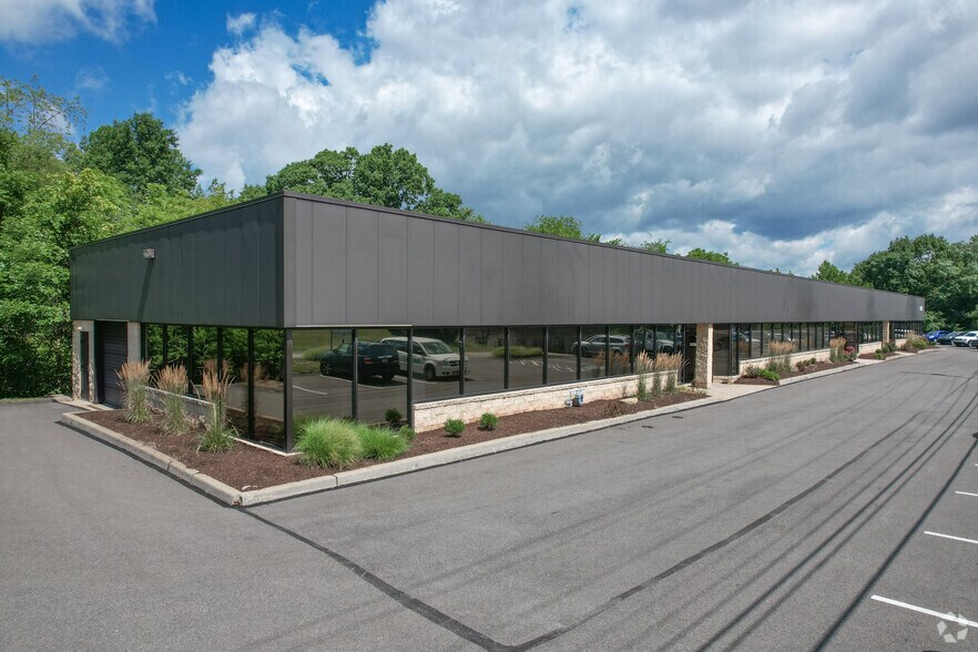 More Photos Of 200 Bursca Dr, Bridgeville Unknown For Lease