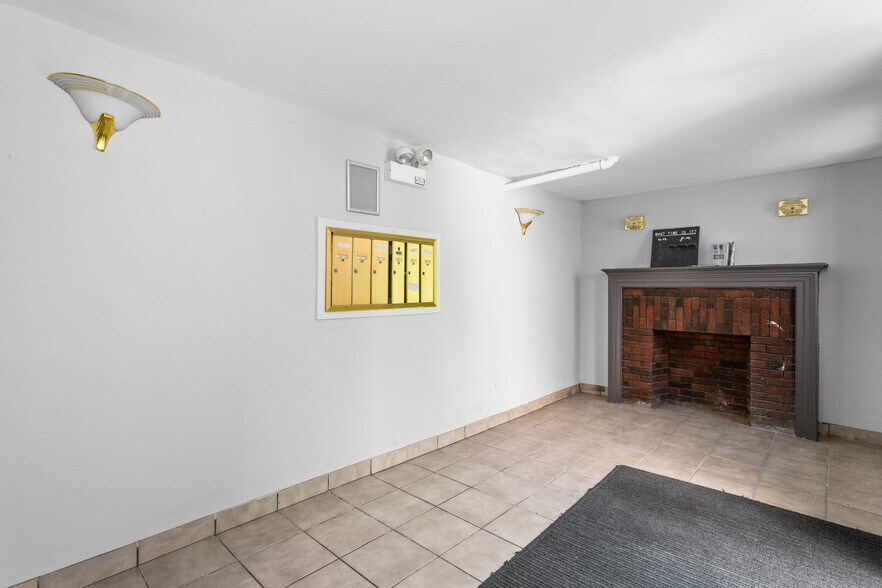 More Photos Of 6849-6859 S Clyde Ave, Chicago Apartments For Sale