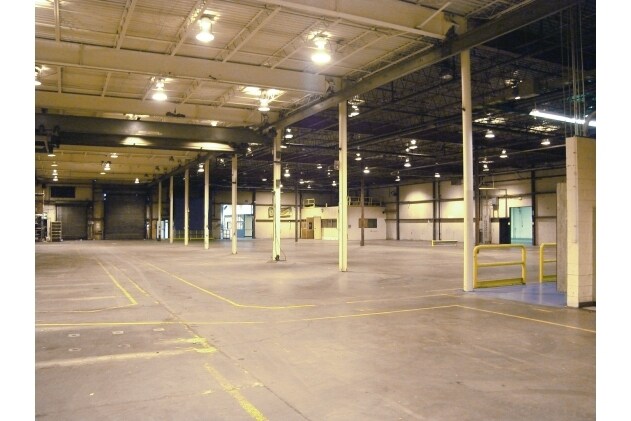 More Photos Of 595 Trabold Rd, Rochester Manufacturing For Lease