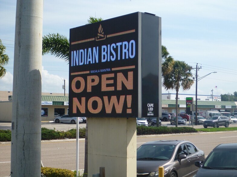More Photos Of 4518-4520 Del Prado Blvd S, Cape Coral Storefront Retail Office For Lease