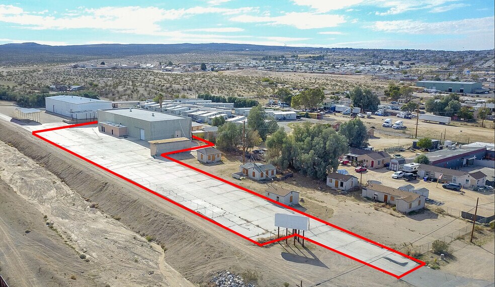 More Photos Of 2374 E Main St, Barstow Warehouse For Lease