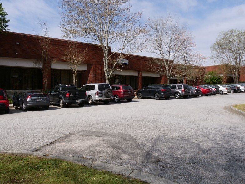 Primary Photo Of 4900 Highlands Pky SE, Smyrna Warehouse For Lease