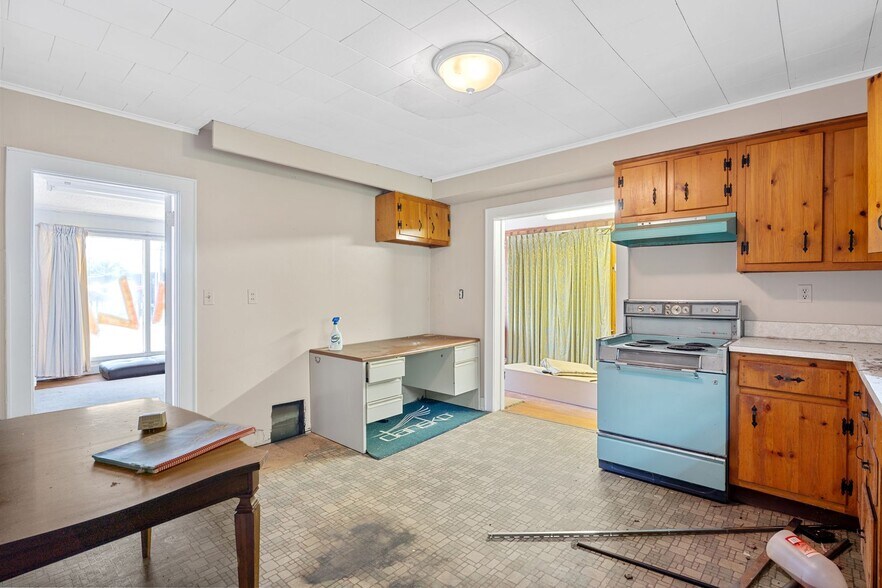 More Photos Of 67 US Highway 46, Budd Lake Storefront Retail Office For Sale