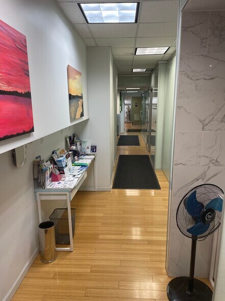 More Photos Of 225 E 57th St, New York Apartments For Lease