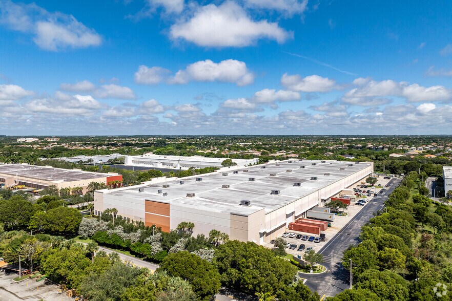 More Photos Of 15701 SW 29th St, Miramar Warehouse For Lease