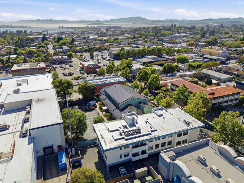 More Photos Of 6500 Fairmount Ave, El Cerrito Storefront Retail Office For Sale