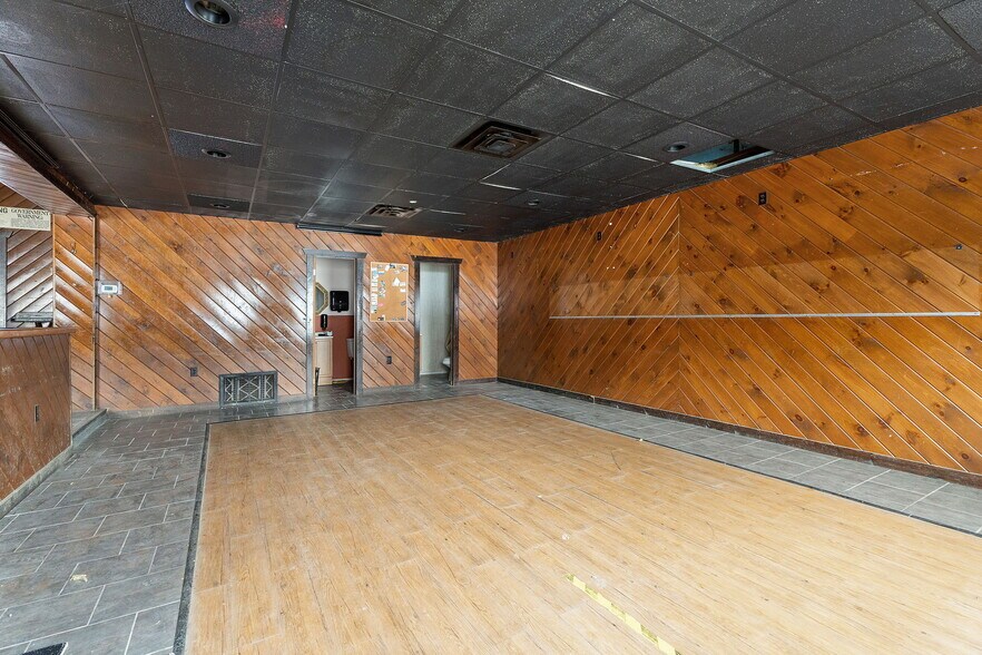 More Photos Of 896 Ithaca Rd, Willseyville Bar For Sale