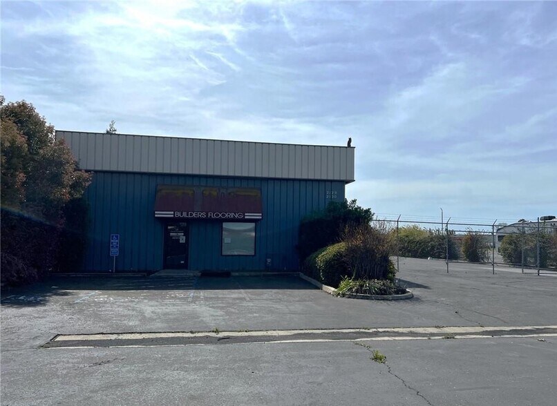 Primary Photo Of 2120 Wardrobe Ave, Merced Warehouse For Lease