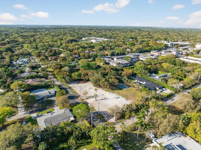 More Photos Of 9202 84th ave, Miami Land For Sale