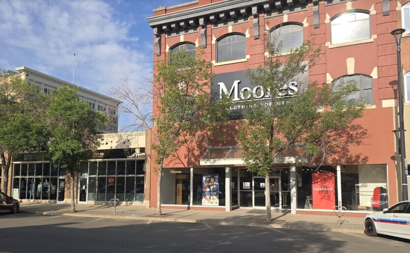 More Photos Of 157 2 Ave S, Saskatoon General Retail For Sale