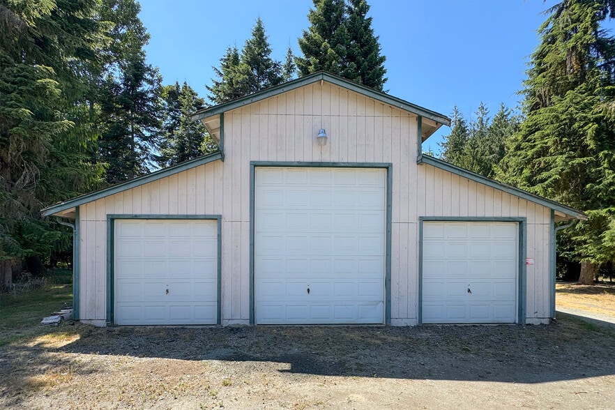 More Photos Of 202 Birdsong Ln, Port Angeles Healthcare For Sale