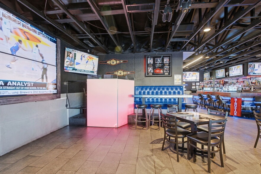 More Photos Of 31502 Riverside Dr, Lake Elsinore Restaurant For Sale