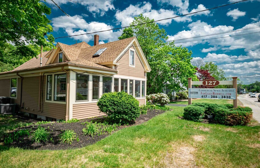 More Photos Of 127 Washington St, Norwell Medical For Sale