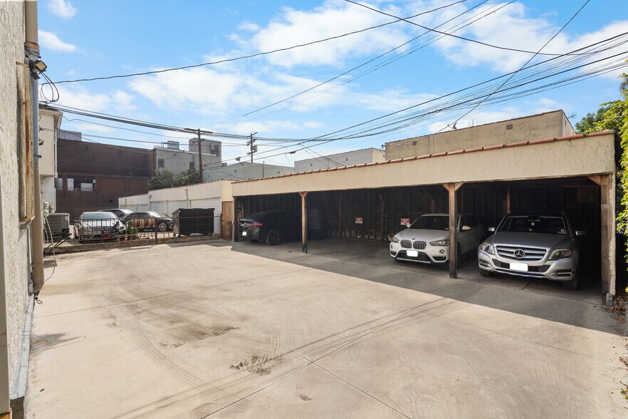 More Photos Of 327 N Ogden Dr, Los Angeles Apartments For Sale