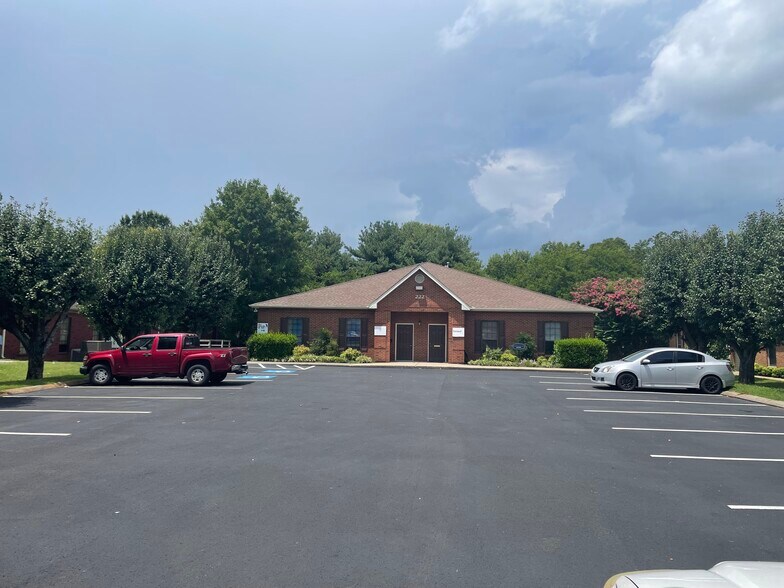 Primary Photo Of 222 Heritage Park Dr, Murfreesboro Office For Lease