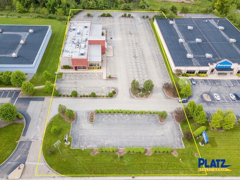 More Photos Of 320 Boardman Poland Rd, Youngstown General Retail For Sale