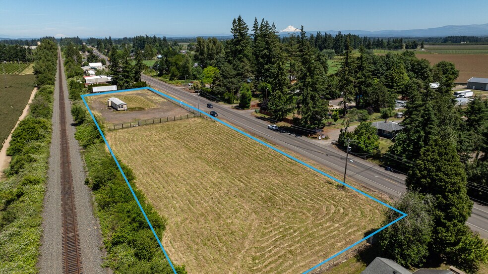 More Photos Of 18767 Highway 99 E, Hubbard Land For Sale