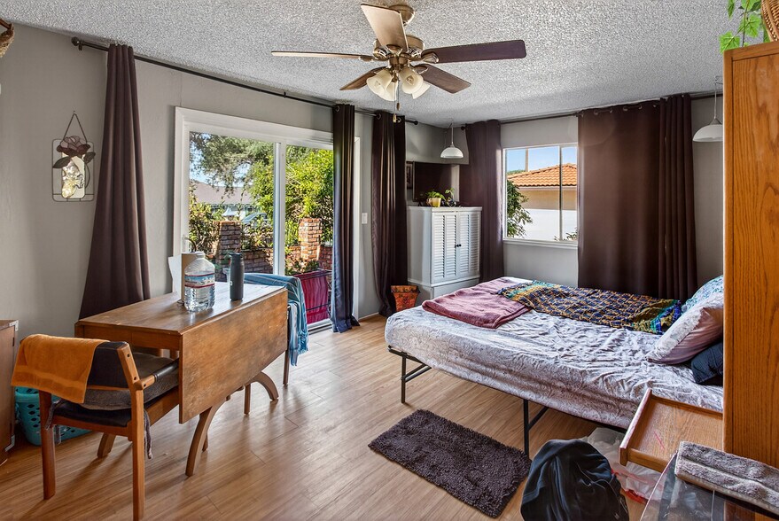 More Photos Of 43232 Starr St, Fremont Multifamily For Sale