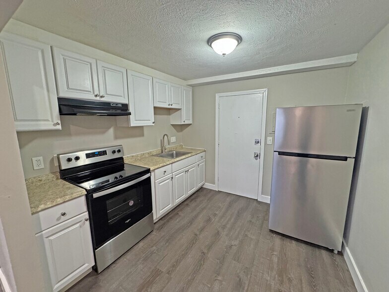 More Photos Of 108 Franklin St, Lynn Apartments For Sale