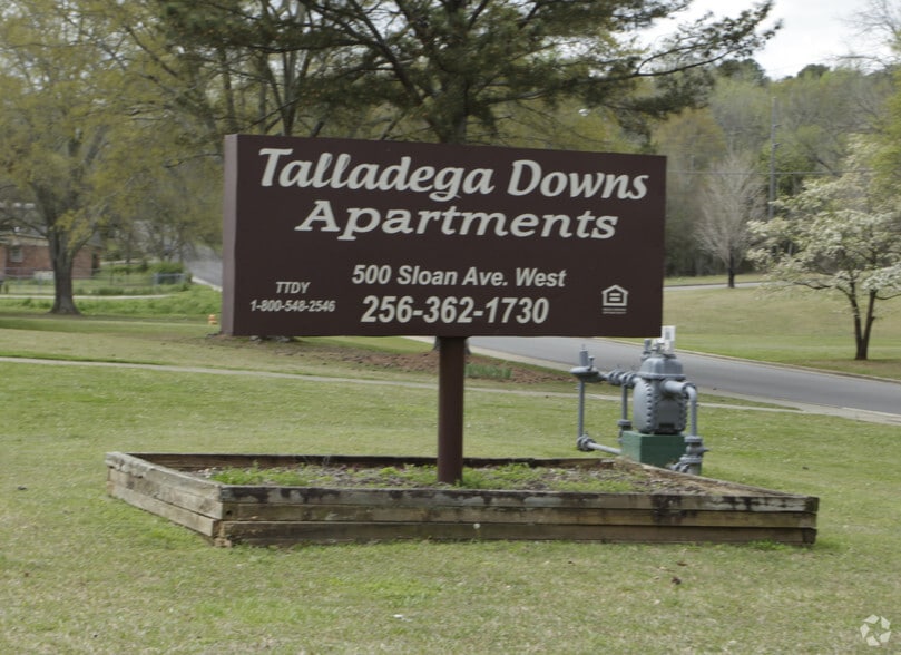 More Photos Of 500 Sloan Ave W, Talladega Apartments For Sale