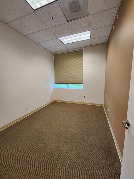 More Photos Of 4725-4737 Mangels Blvd, Fairfield Light Distribution For Sale