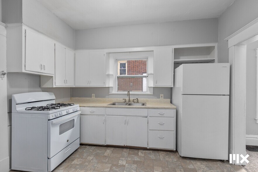 More Photos Of , Grand Rapids Multifamily For Sale