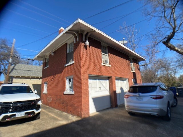 More Photos Of 2603 Martin Luther King Jr Blvd, Dallas Office Residential For Sale