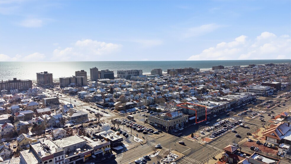 More Photos Of 20 W Park Ave, Long Beach Storefront Retail Office For Sale