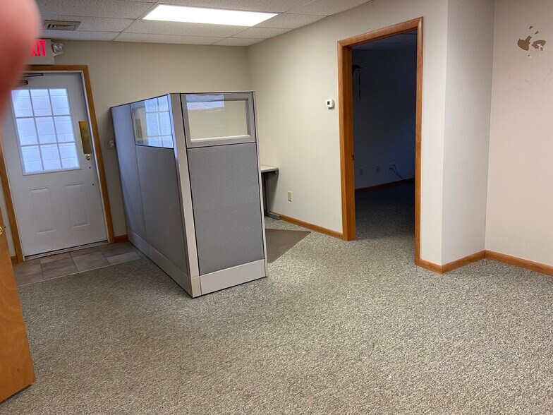 More Photos Of 208 Frankstown Rd, Altoona Office For Lease