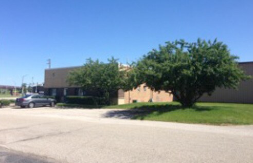 More Photos Of 8015 Pyott Rd, Lake In The Hills Manufacturing For Sale