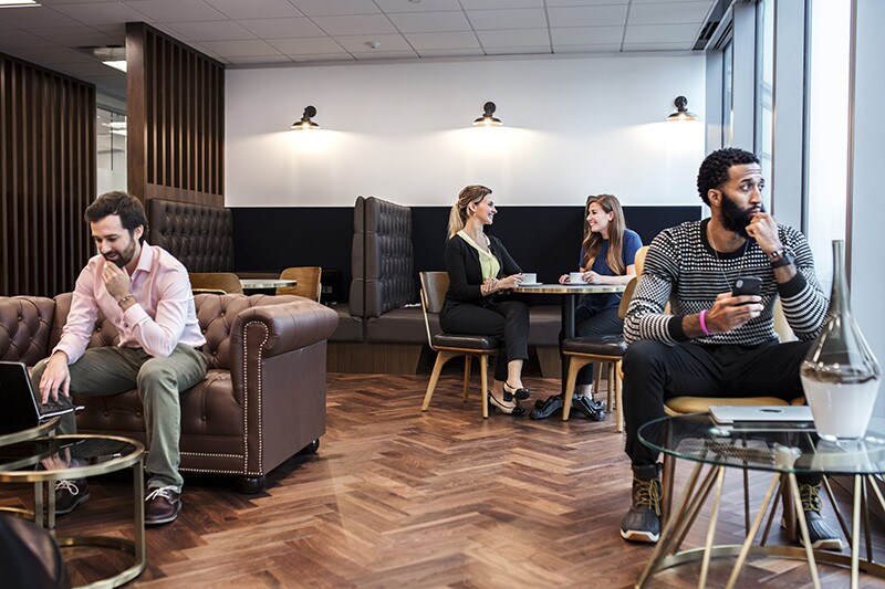 More Photos Of 300 N LaSalle St, Chicago Office For Lease