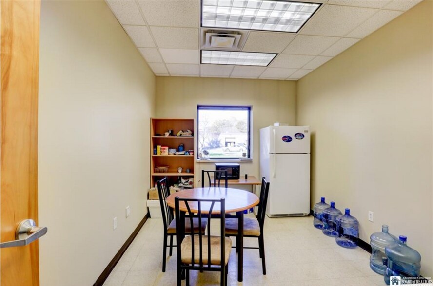 More Photos Of 1850 Lydon Ave, Falconer Manufacturing For Sale
