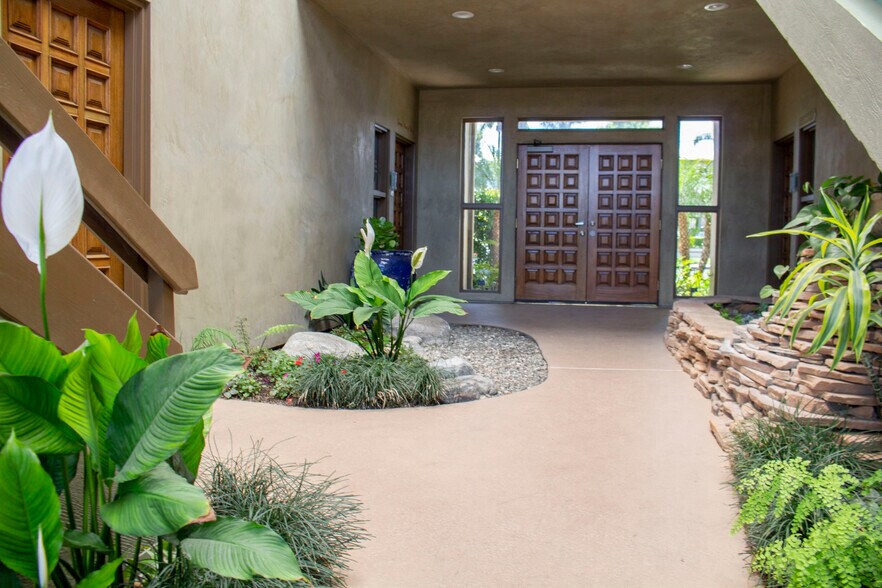 More Photos Of 15052 Springdale St, Huntington Beach Medical For Lease