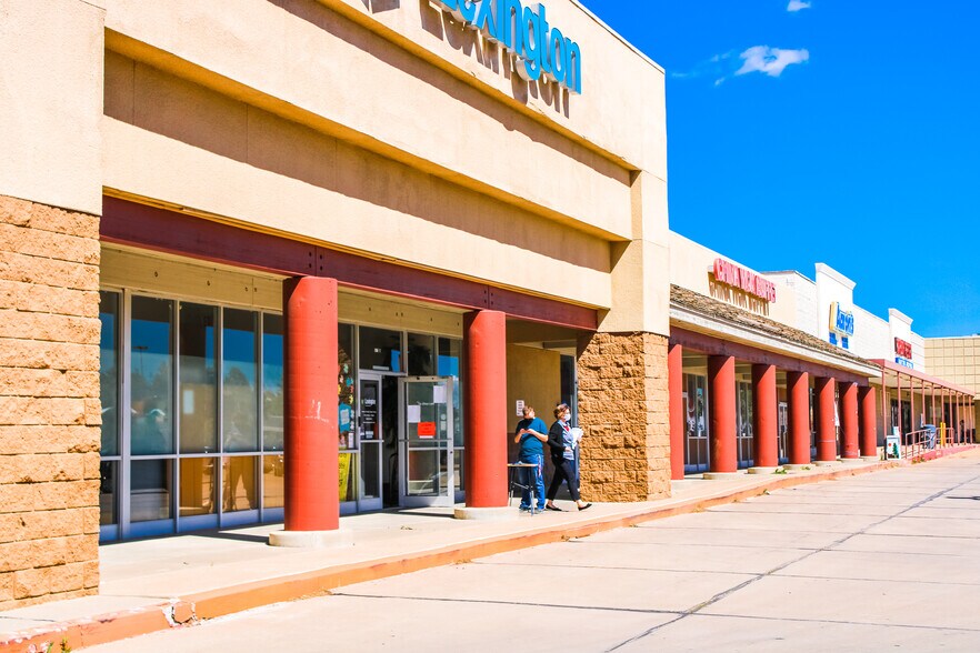More Photos Of 4411-4481 S White Mountain Rd, Show Low Unknown For Lease