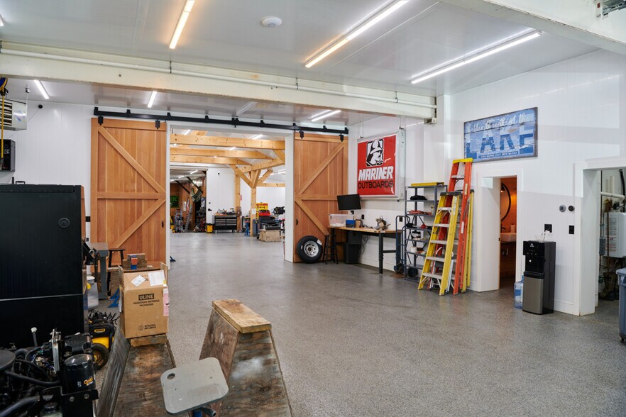 More Photos Of 1881 Pilot Knob Rd, Kattskill Bay Marina For Sale