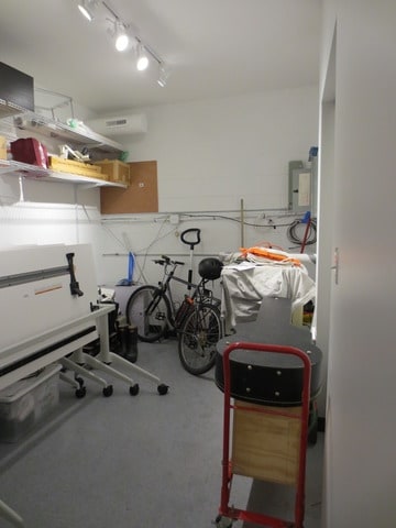 More Photos Of 1434 W Montrose Ave, Chicago Storefront For Sale