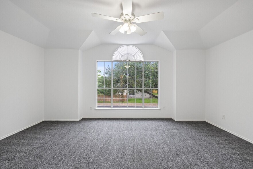 More Photos Of 4416 Campo Verde Dr, Austin Multifamily For Sale