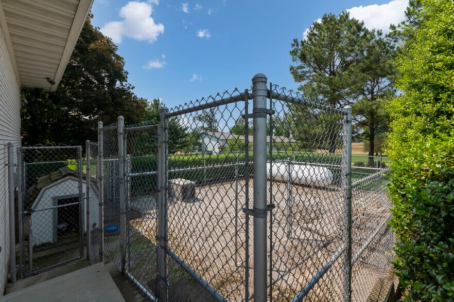 More Photos Of 15866 Moellers Rd, Marion Specialty For Sale